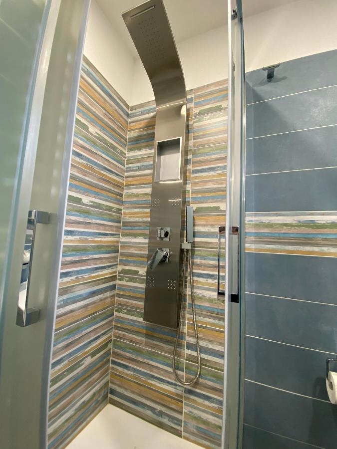 In Centro Rooms Vicino Cefalu Self-Chek-In Кампофеличе ди Рокела Екстериор снимка