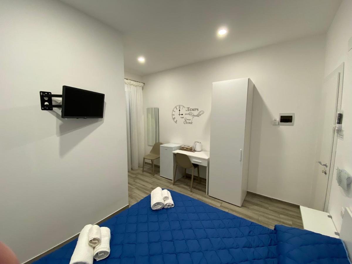 In Centro Rooms Vicino Cefalu Self-Chek-In Кампофеличе ди Рокела Екстериор снимка