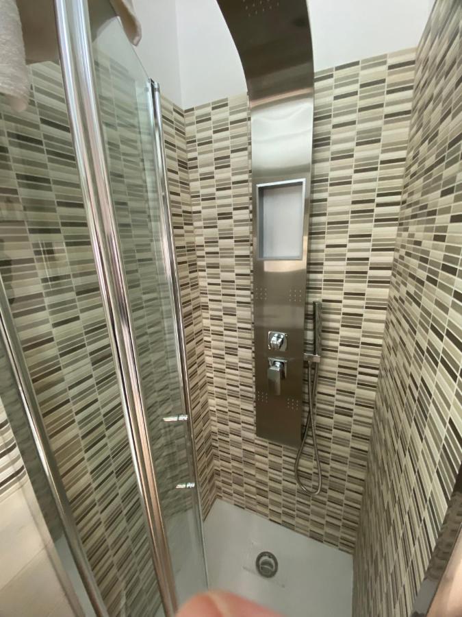 In Centro Rooms Vicino Cefalu Self-Chek-In Кампофеличе ди Рокела Екстериор снимка