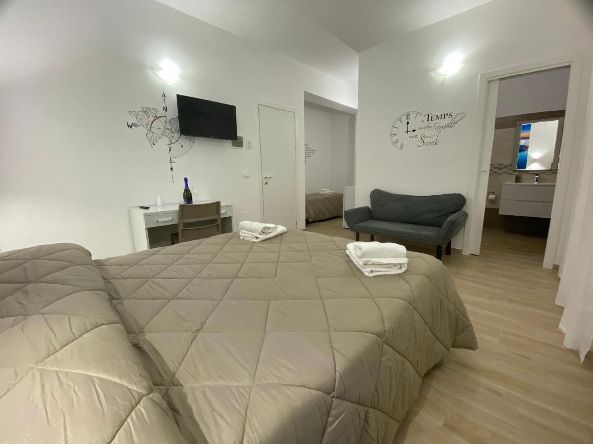 In Centro Rooms Vicino Cefalu Self-Chek-In Кампофеличе ди Рокела Екстериор снимка