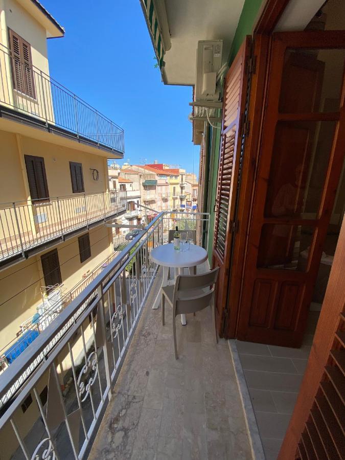 In Centro Rooms Vicino Cefalu Self-Chek-In Кампофеличе ди Рокела Екстериор снимка