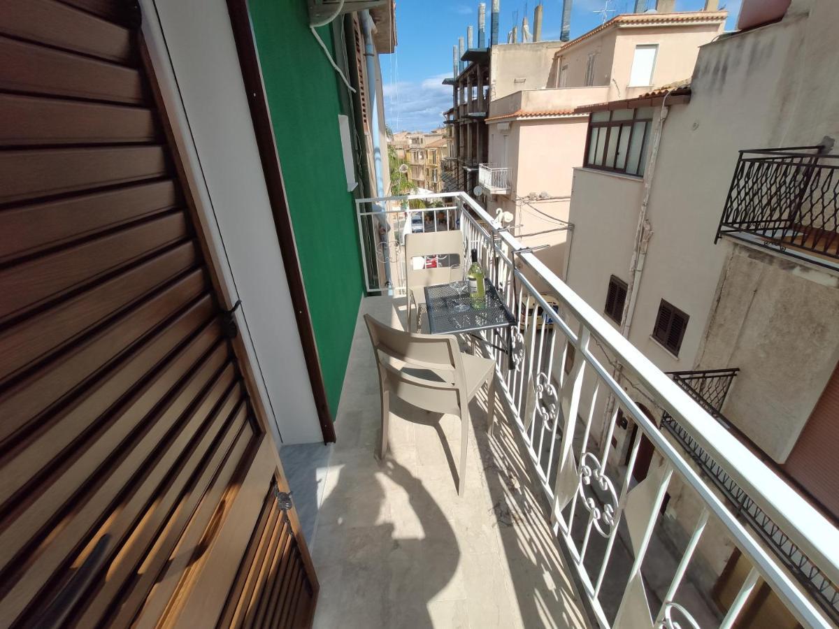 In Centro Rooms Vicino Cefalu Self-Chek-In Кампофеличе ди Рокела Екстериор снимка